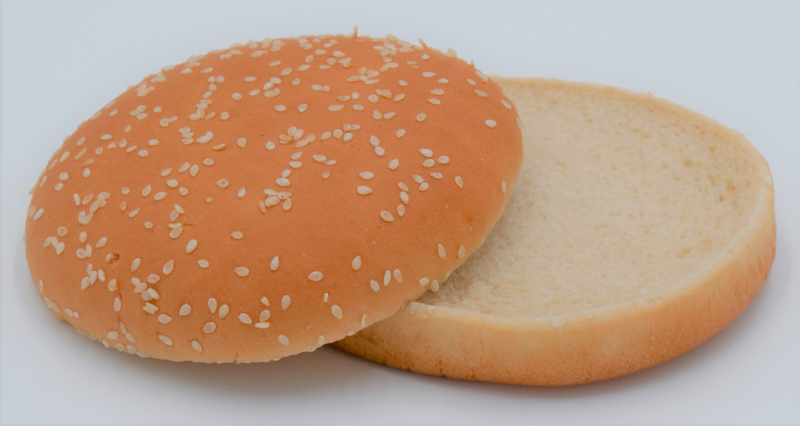Hamburger Bun mit Sesam 81g-image